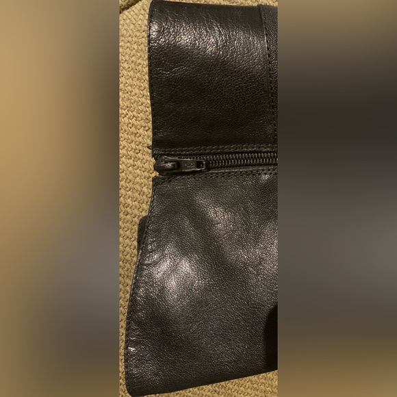 Black Leather Knee-High Boots made by Nine West - Picture 6 of 6